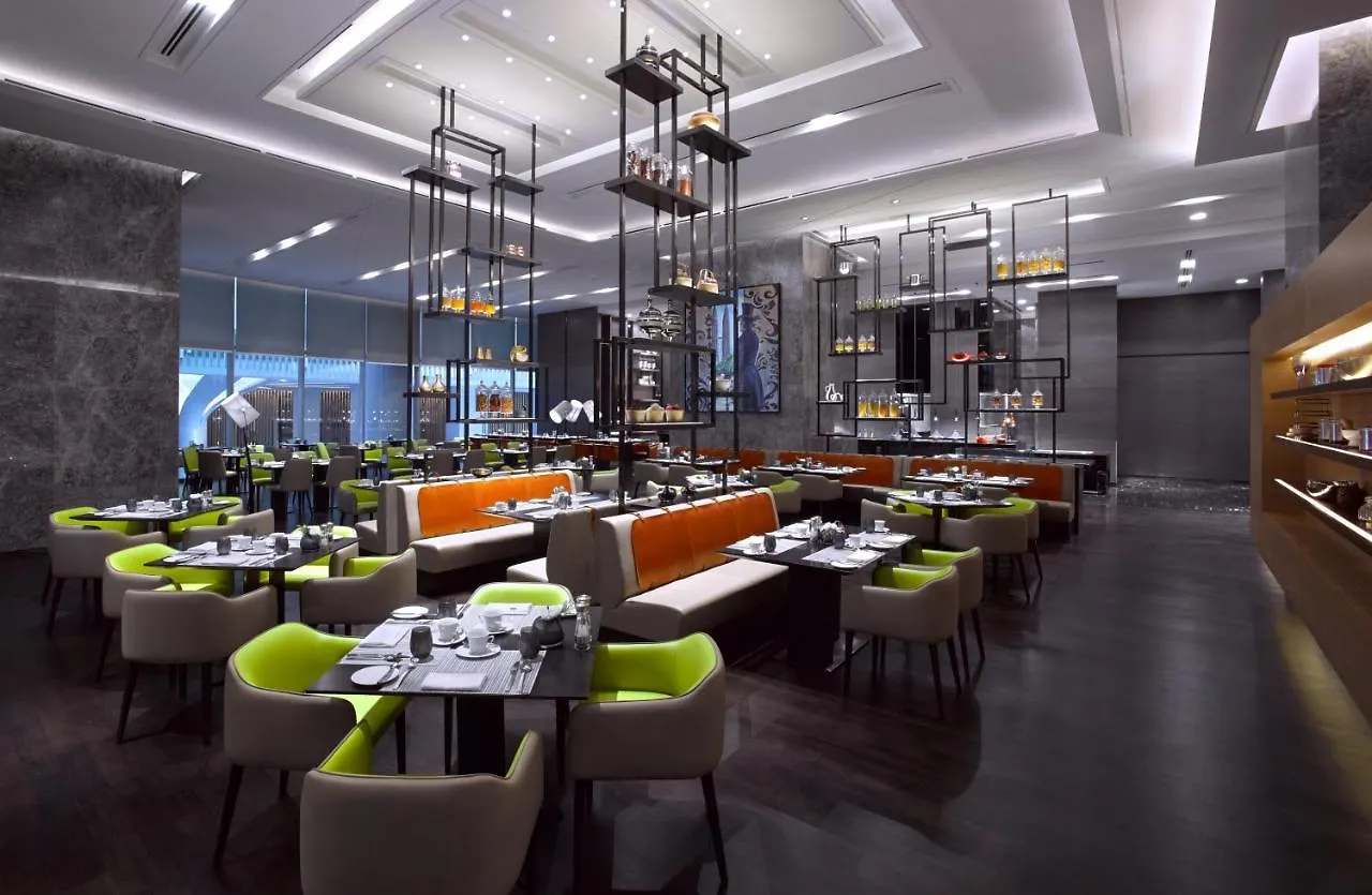 Hotel Sofitel Kuala Lumpur Damansara 5*,