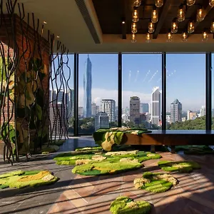 5* Отель Indigo On The Park By Ihg
