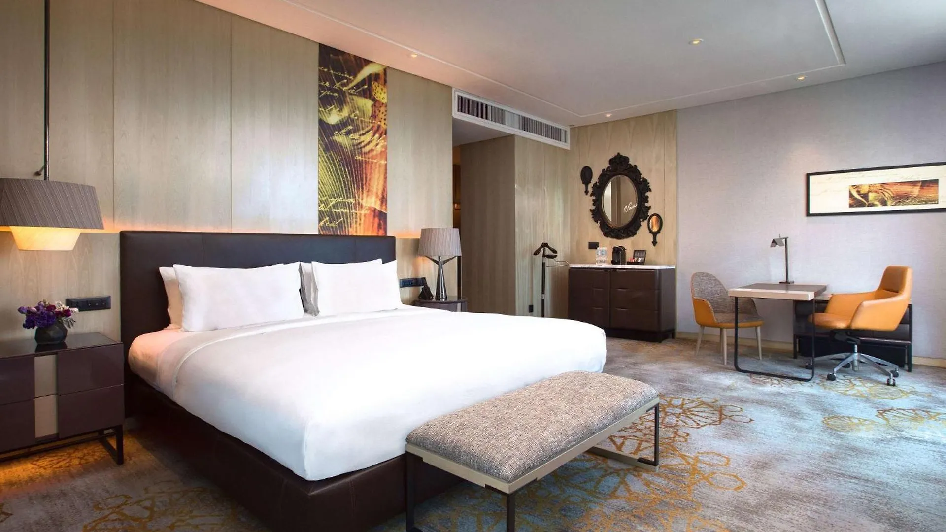 Отель Sofitel Kuala Lumpur Damansara