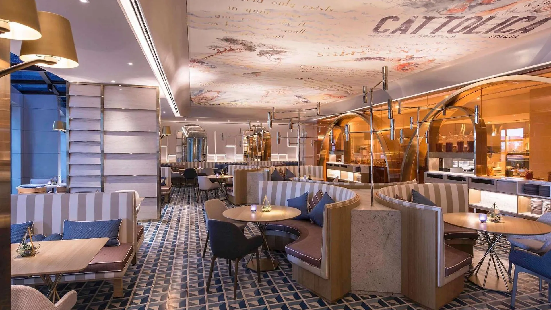Отель Sofitel Kuala Lumpur Damansara 5*,  Малайзия